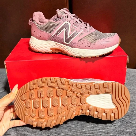 New Balance Pink and Gray Women's Training Sneakers - Picture 4 of 8